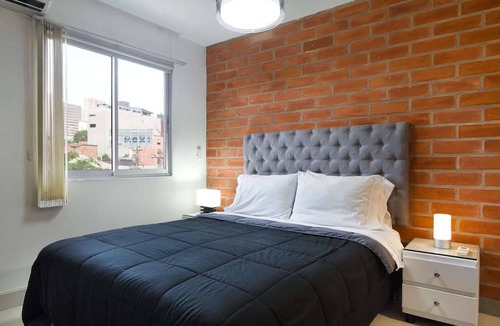 El Poblado Apartment | Studio AC Hot tub Exito Apartment AC Free Guests