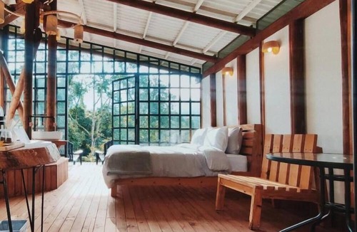 Zipacon Cabin | Casa De La Ruta
