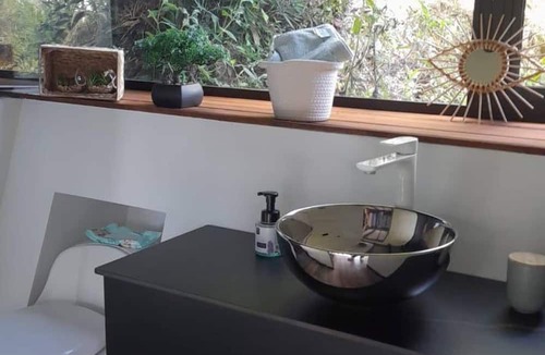 Guarne House | Tranquil Holiday Park Retreat in Guarne, Antioquia