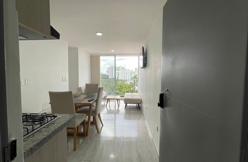 Armenia Apartment | Apartment 3 Bedrooms - Swimming Pool - City View