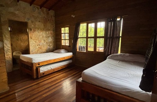 El Penol Cabin | Bosque Luna