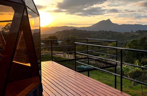 Fusagasuga Ski Chalet | Prana hills