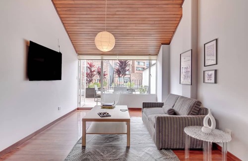 Zona Rosa Apartment | Guitaca by Wynwood House
