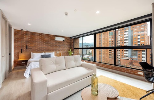 Laureles Apartment | Unique loft with 1BR & sofa bed, A/C, Terrace & Rooftop Gym