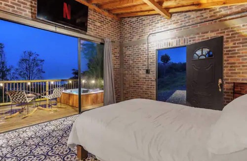 Rionegro Ski Chalet | Lodging La colonia