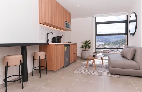 San Diego Apartment | Metropolitan Living by HOUSY