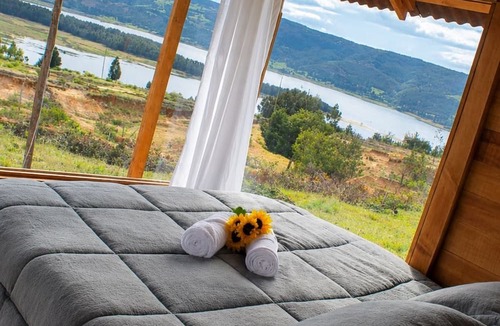 Guatavita RV Rental | Camping San Francisco - Cabaña, Teepee & Zona de Camping