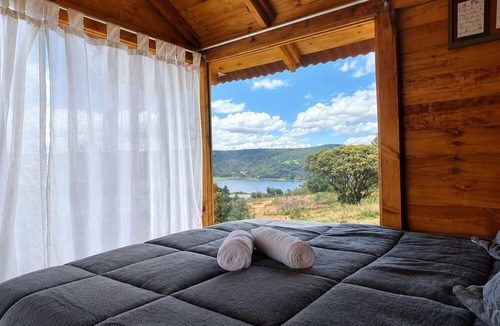 Guatavita RV Rental | Camping San Francisco - Cabaña, Teepee & Zona de Camping