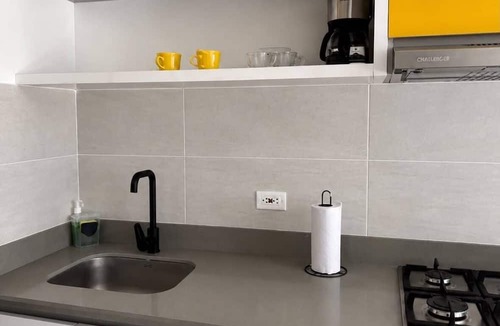 El Rodadero Apartment | Cozy 1-bedroom apartment with AC in peaceful Santa Marta