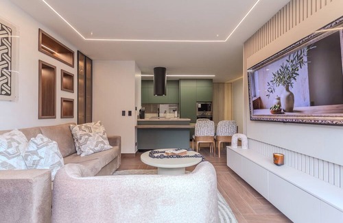 Las Lomas I Apartment | Manila Chic, Wi-Fi rápido parqueadero Poblado Park