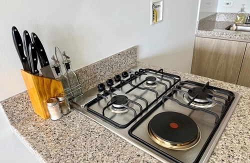 Retiro Apartment | El Retiro apartment – peaceful, quiet, yet close to downtown with LOVELY views!