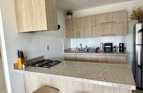 Retiro Apartment | El Retiro apartment – peaceful, quiet, yet close to downtown with LOVELY views!