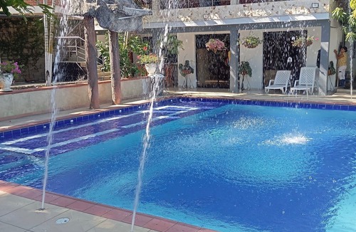 Sopetran House | Welcome to tropical paradise with private pool and barbecue space