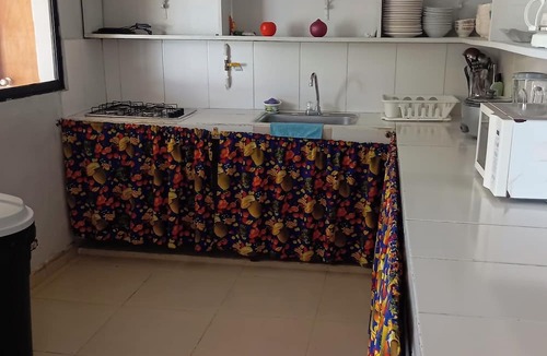Sopetran House | Welcome to tropical paradise with private pool and barbecue space