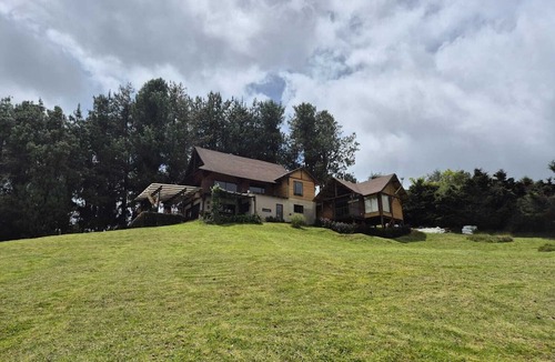 Choconta House | Cabaña Primavera con vista a la Represa del Sisga