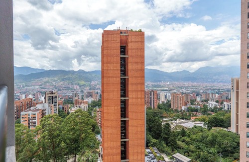 El Tesoro Apartment | GRAND BY LINARES