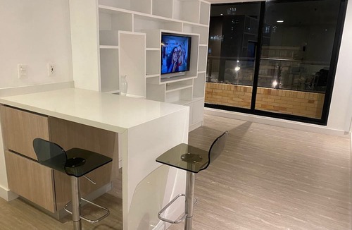 Chapinero Apartment | ILLUMINATED WITH BALCONY WIFI GYM CHAPINERO