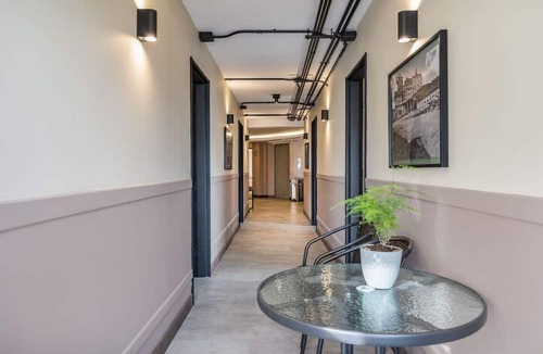 Villa Nueva Apartment | Plaza botero loft in downtown near Metro station