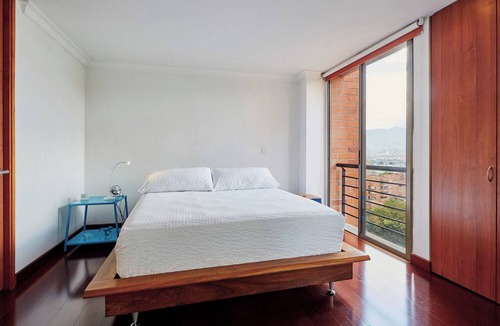 Castropol Apartment | Apt in Medellin, El Poblado. Trendy, Chic & Cozy