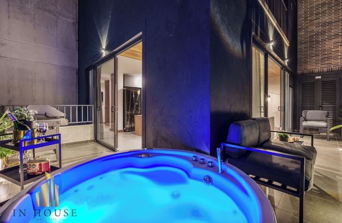 Alejandria Apartment | Luxe apt in Poblado/AC/BBQ - Morph 1002