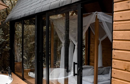 Medellin Cabin | Onirico Luxury