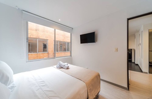 Financial District Apartment | 2BR Magnificent Apartment in Chapinero Alto with Laundry Facilities