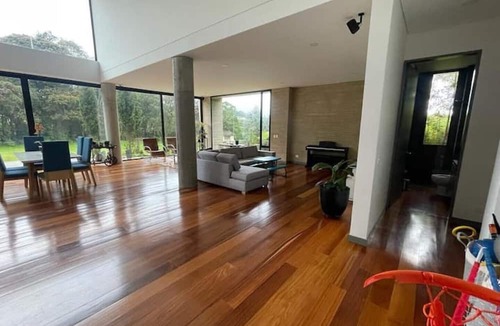Envigado House | Casa Campestre, Cerca a la Ciudad