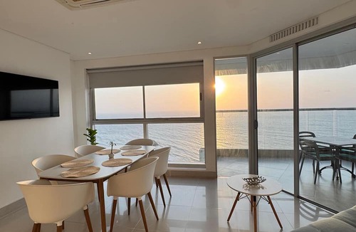 Bocagrande Condo | Luxury 3 Bedroom Oceanfront Oasis Retreat! A+ Bocagrande Location
