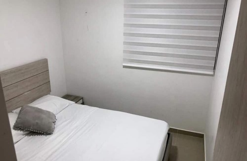 Cali Apartment | ¡A 5 Minutos DE UNI Autonoma, CC. Jardin Plaza! Apto Ideal Para Ocio o Trabajo