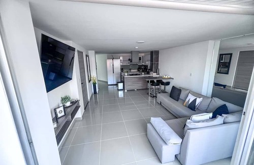 Laureles Apartment | Big apartment 3 bed, Laureles the coolest neighborhood