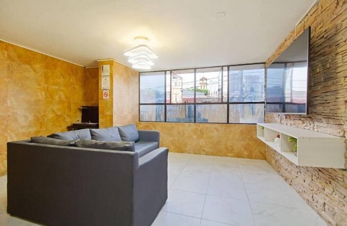 La Florida Apartment | 5 bedroom with Arcade Machine