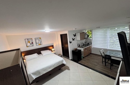 Villanueva Apartment | Cozy studio with WiFi and AC in fabulous Villanueva
