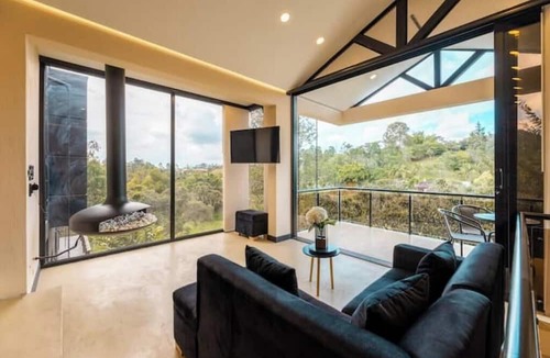 Marinilla Villa | Modern Spa Villa on the Mountain: Turkish & Jacuzzi