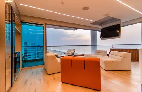 La Boquilla Condo | Sonesta luxurious penthouse with jacuzzi front sea