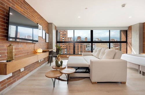 Laureles Apartment | Kyux Studios by MOME