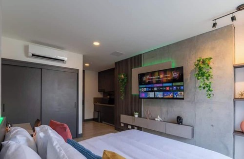 Cali Apartment | RM1005 | 10th Floor Studio | Pool & Sauna| Cali ⭐