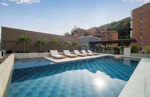 Granada Apartment | H701 - Luxurious Garden View With Pool & Parking