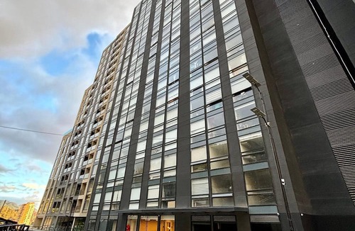 Usaquen Apartment | Despierta con vista a la montaña