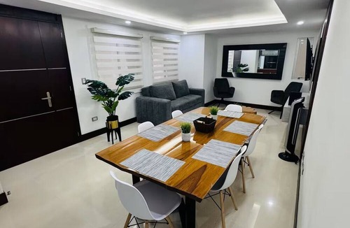 Campestre Apartment | Edificio Fence Real