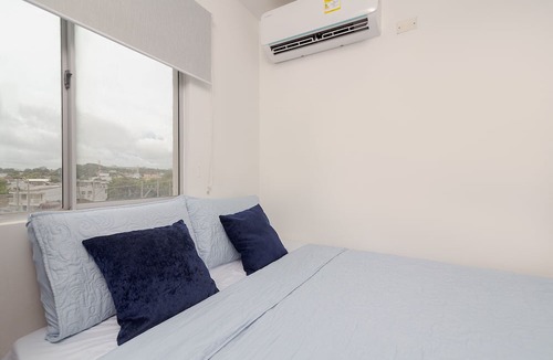 Torices Condo | Luxury CTG Condo Near Beach Cold Air Conditioning & Hot Water! Fast WiFi