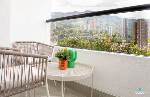 El Poblado Apartment | Grand By Jalo
