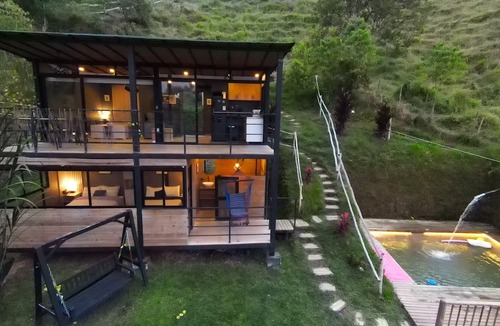 El Penol Villa | 1811 VILLAS