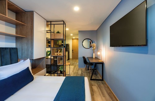 Zona Rosa Apartment | Cozy Loft in Zona Rosa w/Fast Wi-fi & Great View