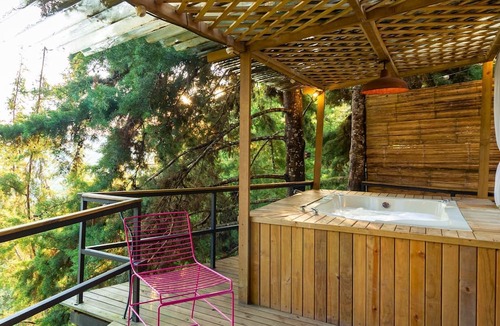 El Penol Cabin | Omghat