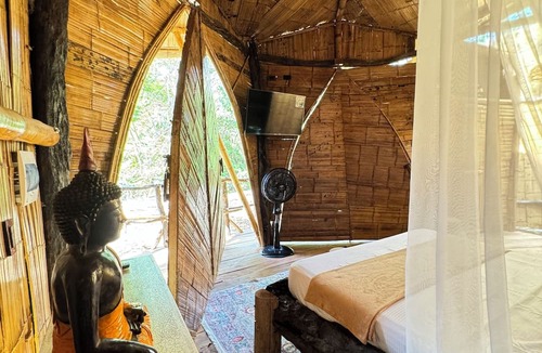 Puerto Triunfo Cabin | Akasha suites