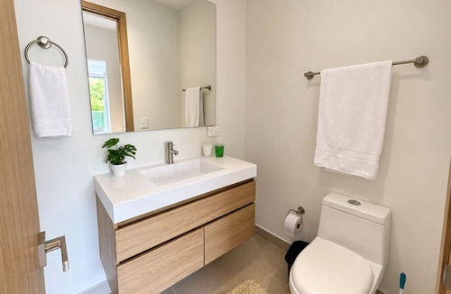 Crespo Apartment | Baia Kristal Prive | 2 Bedrooms | Sleeps 8 | P31L