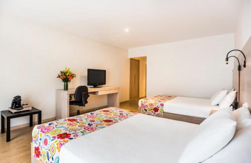Financial District Hotel | Hotel Rosales Plaza