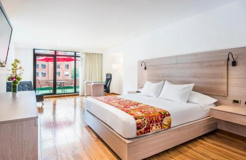 Financial District Hotel | Hotel Rosales Plaza