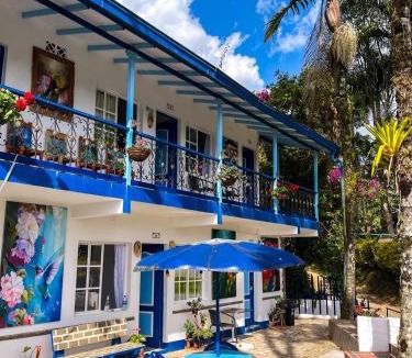 Jardin Hotel | Vista Farallones Hostel