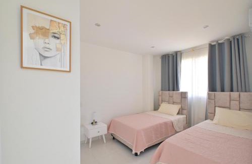 Santa Maria Apartment | Modern Apartment, 5 Min airport, 10 Min Old Town